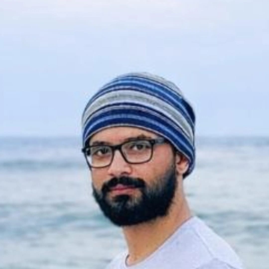 Yogeshwaran S